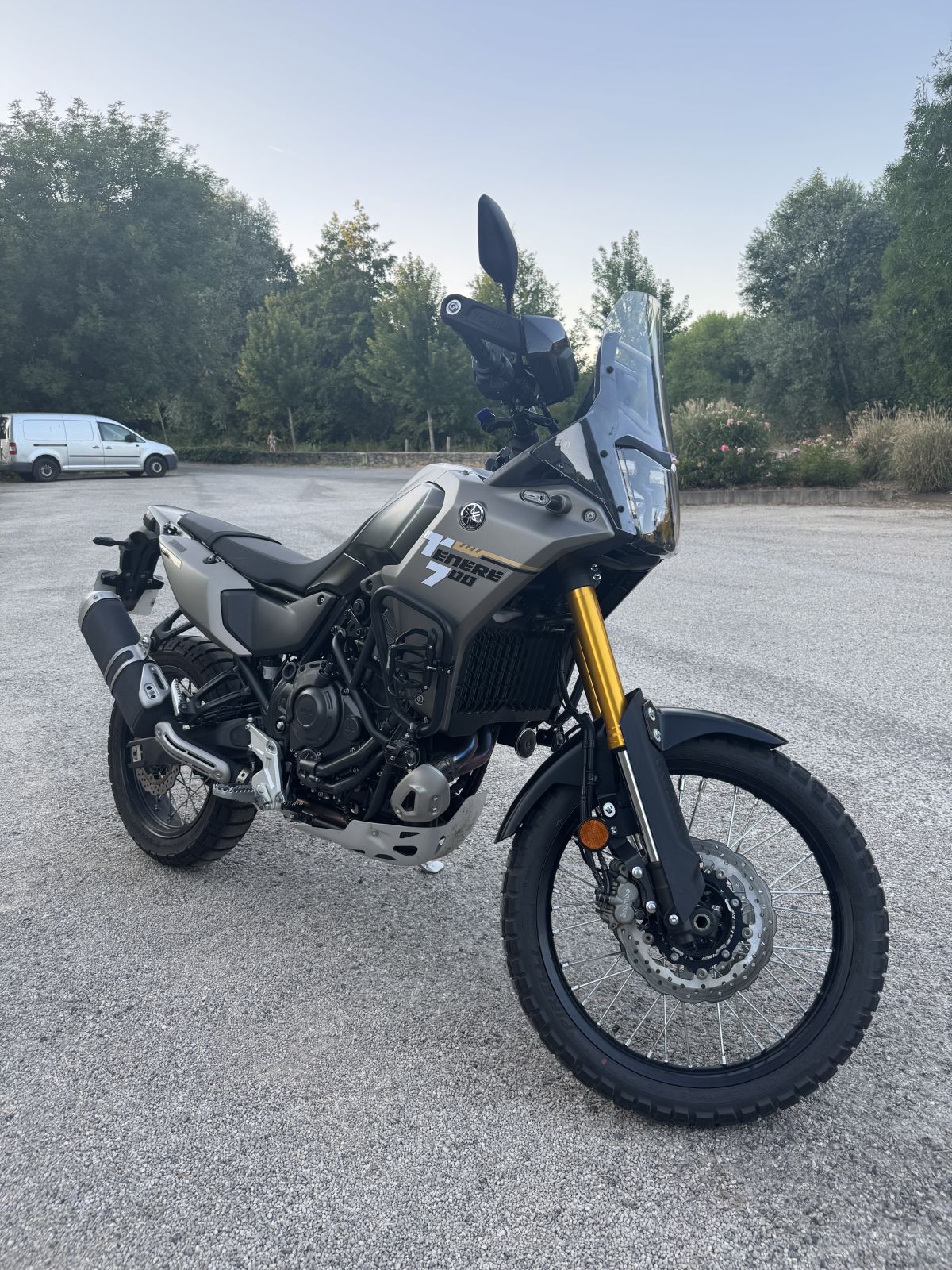 Tenere 700