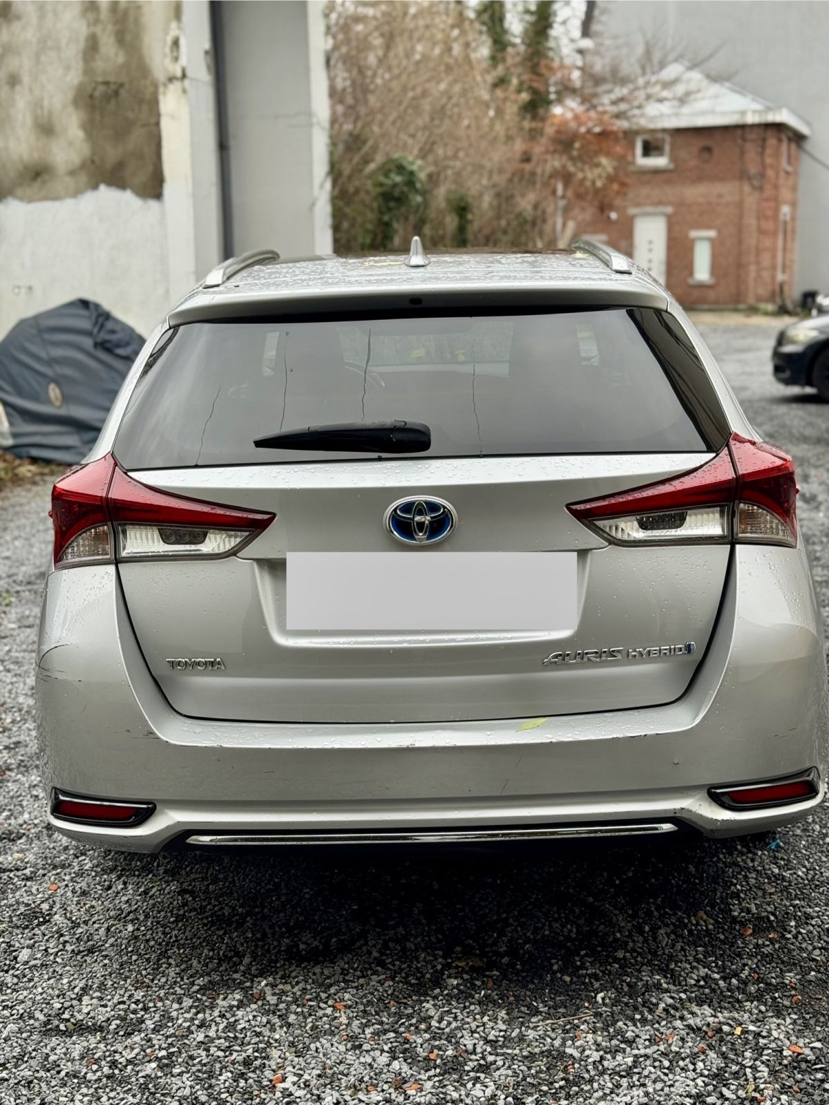 Toyota Auris essence hybride