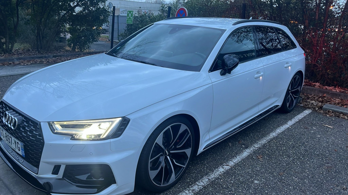 Audi rs4 2018  79000km