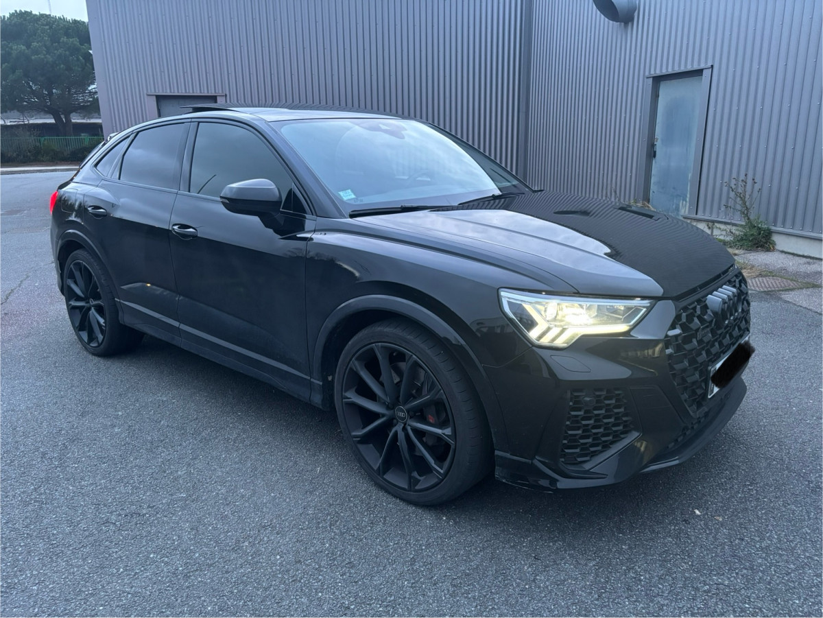 AUDI RSQ3 française