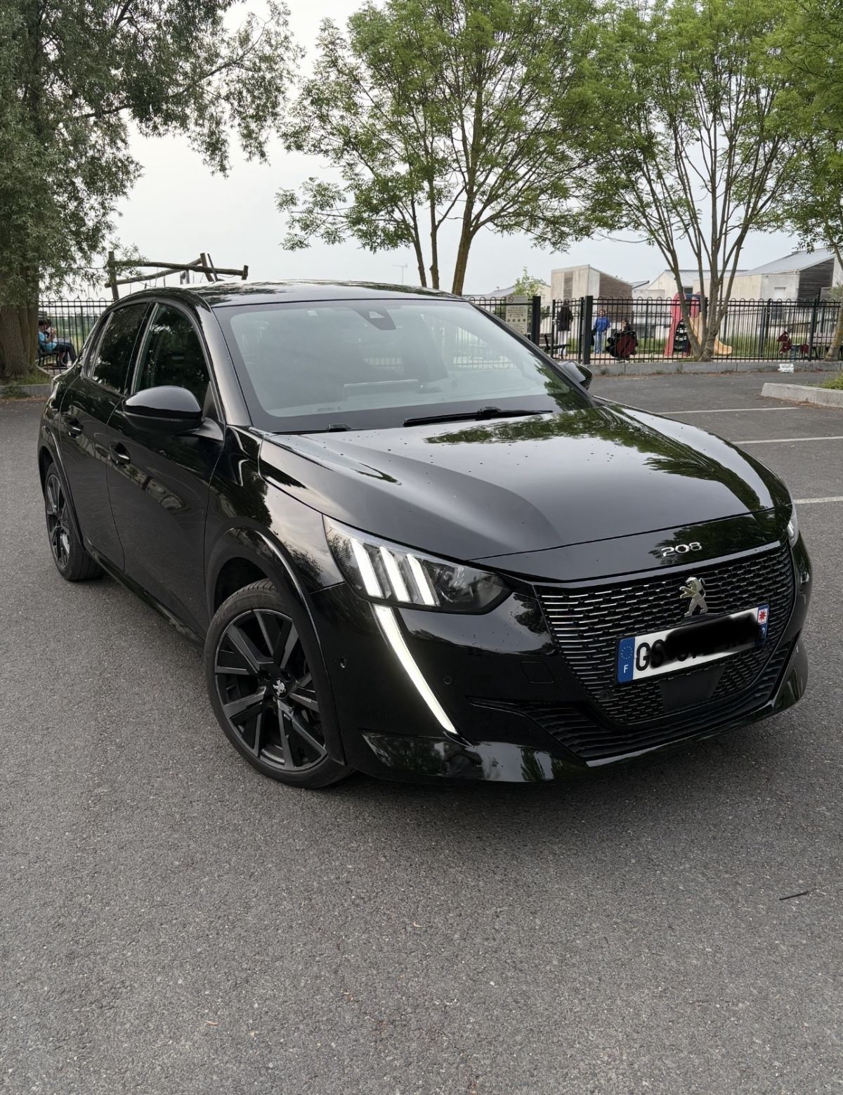 Peugeot 208 GT