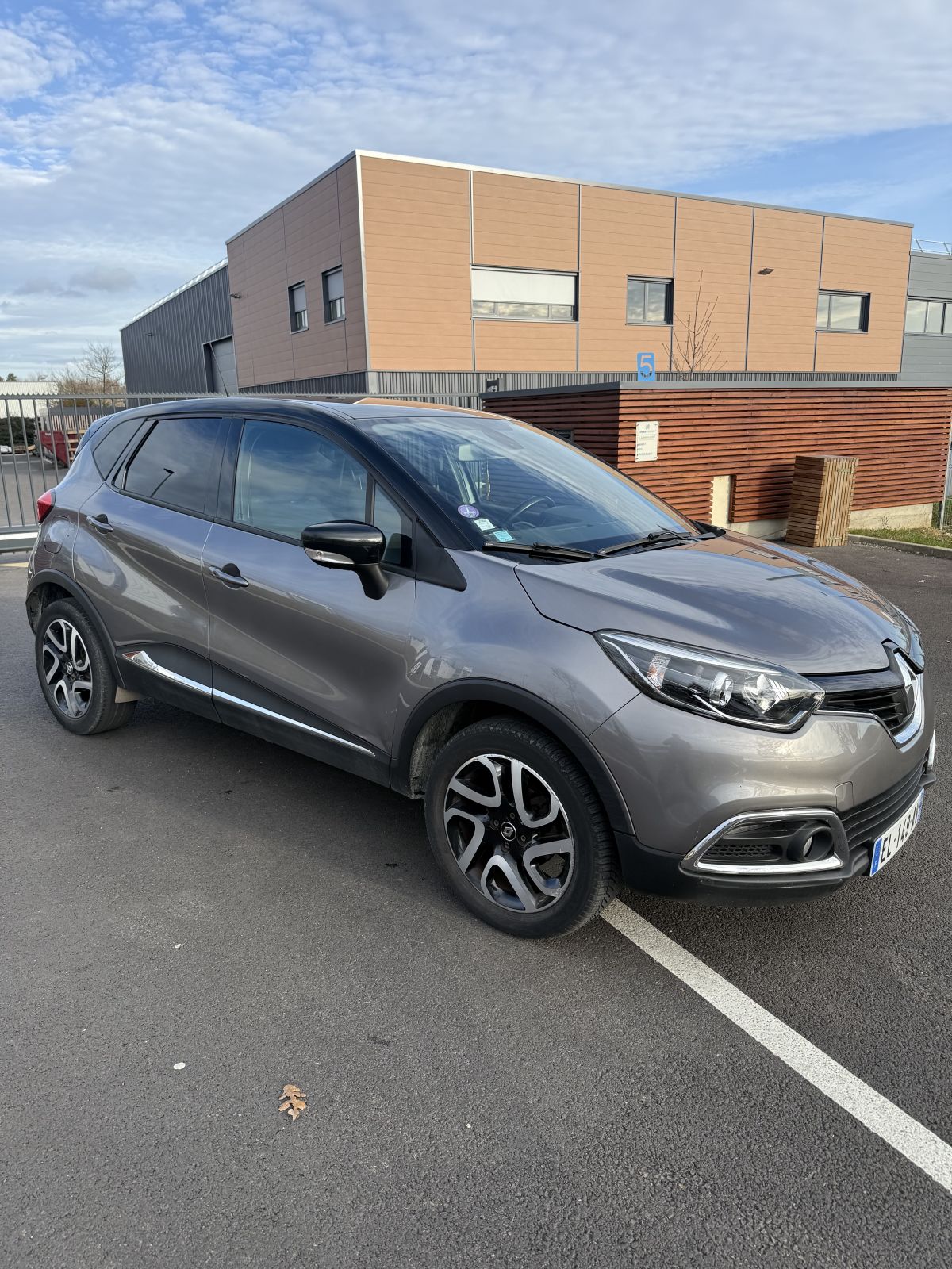 CAPTUR 0.9 TCE 90CH INTENS (ÉQUIPÉE ÉTHANOL)
