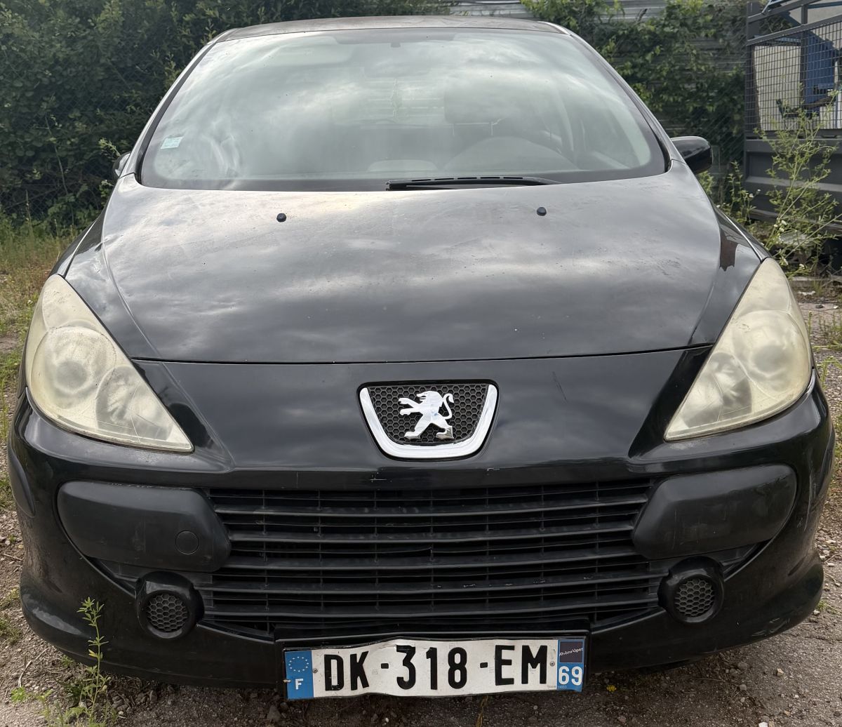 PEUGEOT 307 1.6 HDI