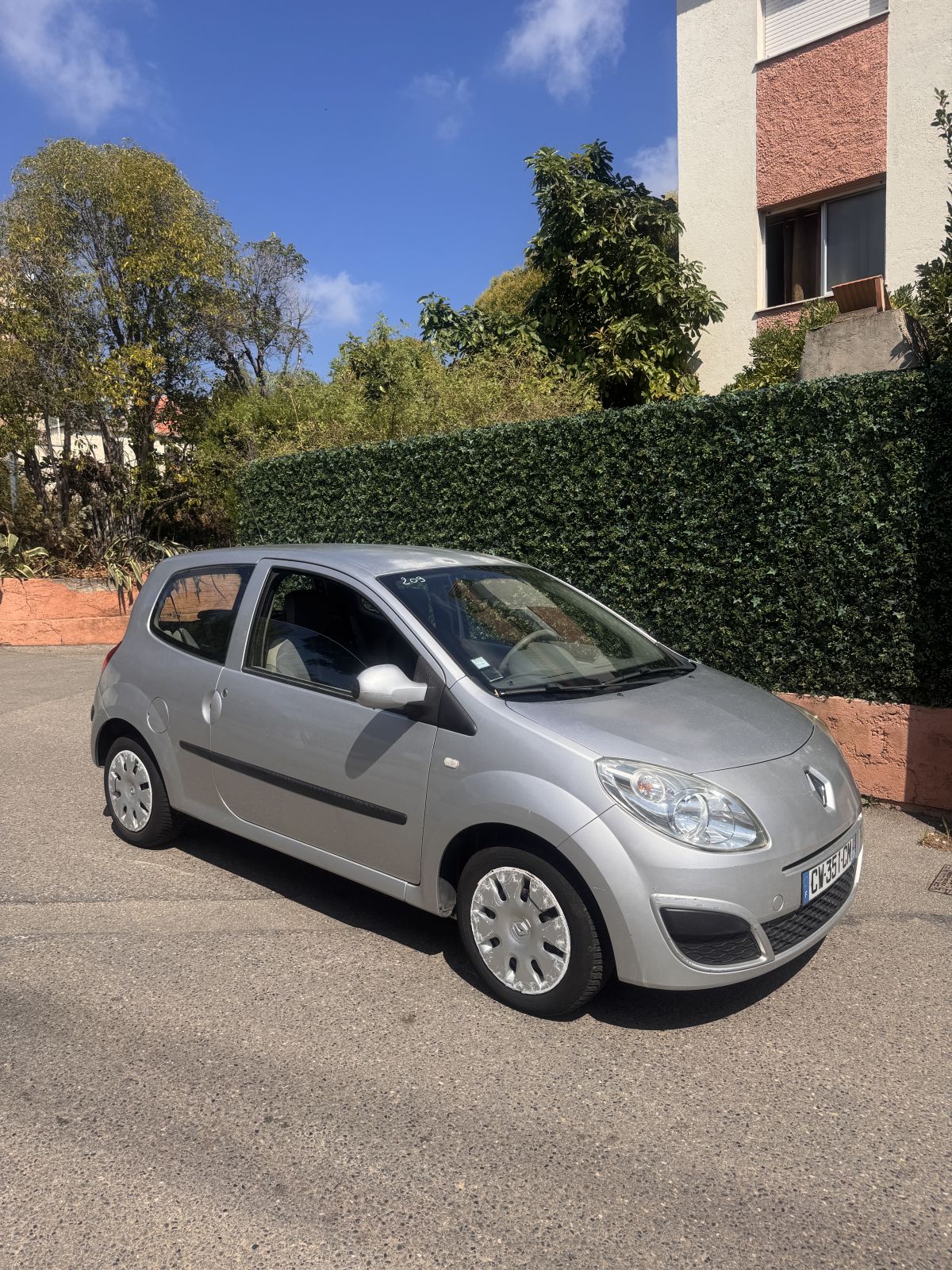 Photo de renault twingo 96000 kms
