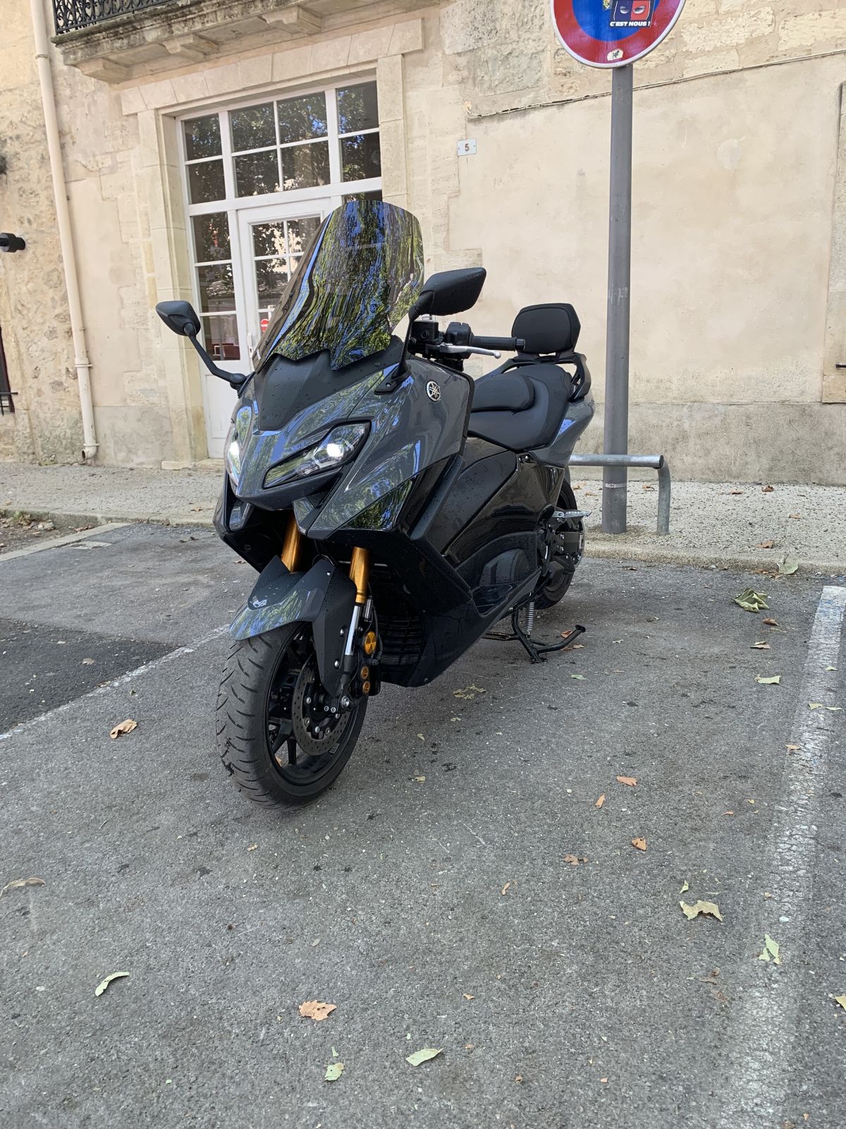 Yamaha TMAX 560 Tech MAX 2023 4500 km Full options