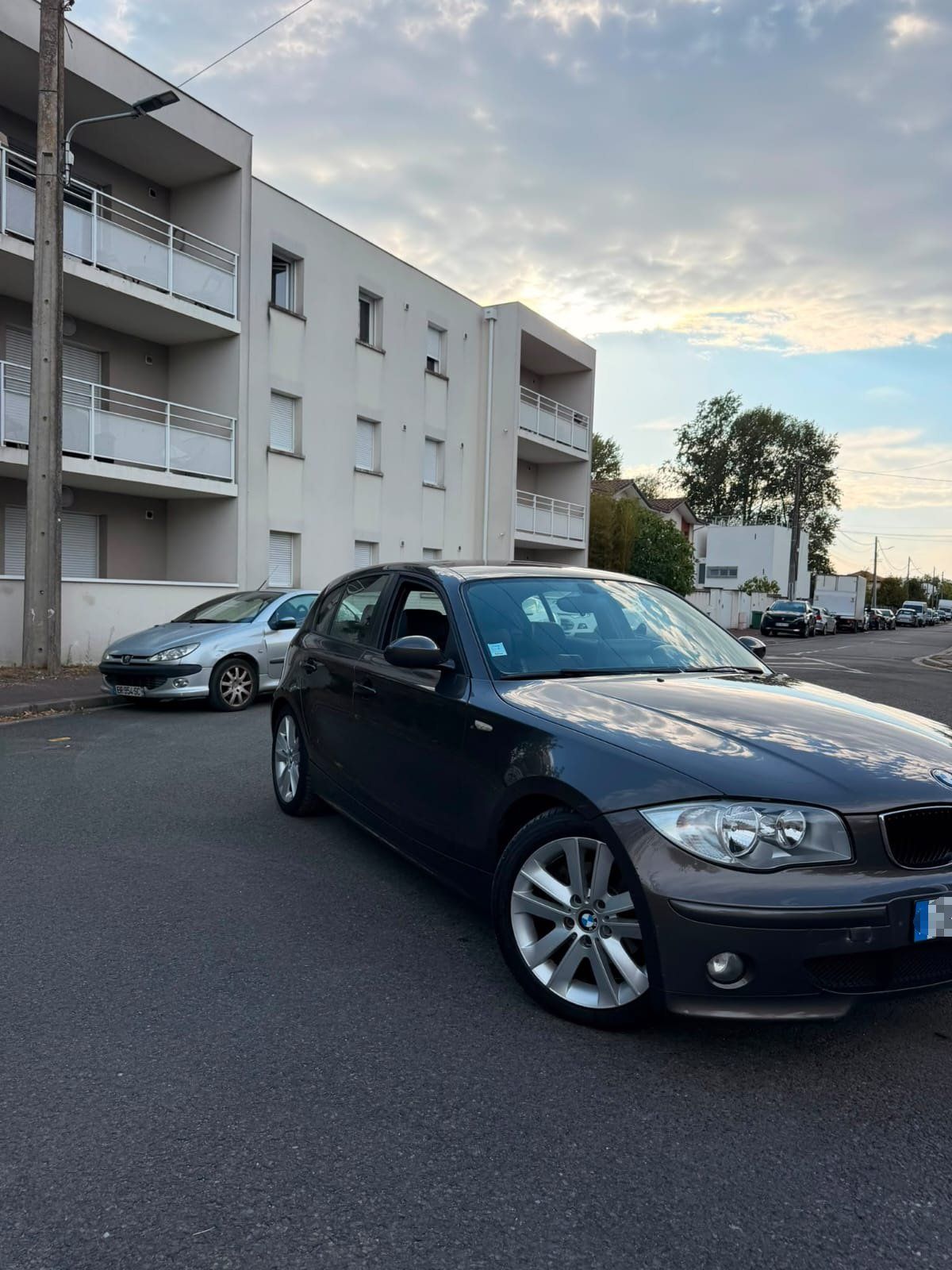BMW 120i