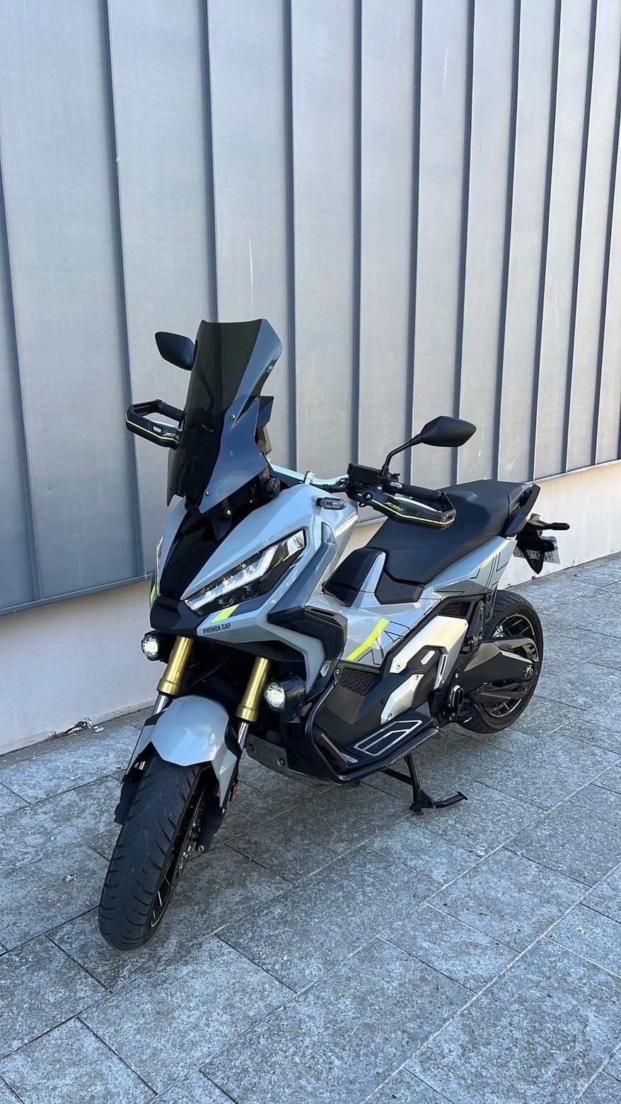 X-ADV 750 2022 pack adventure