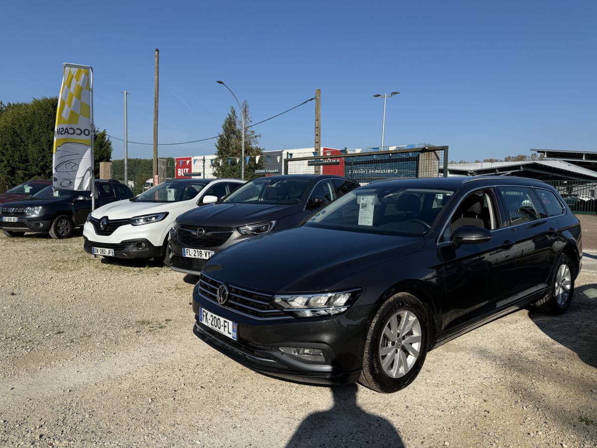 VOLKSWAGEN PASSAT VIII (2) SW 1.6 TDI 120 BUSINESS DSG7