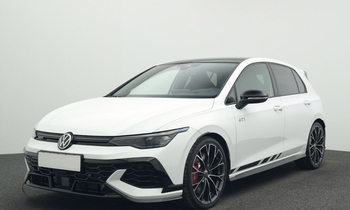 GOLF 8 GTI 2.0 TSI CLUBSPORT 300CH AKRAPOVIC HARMAN/KARDON