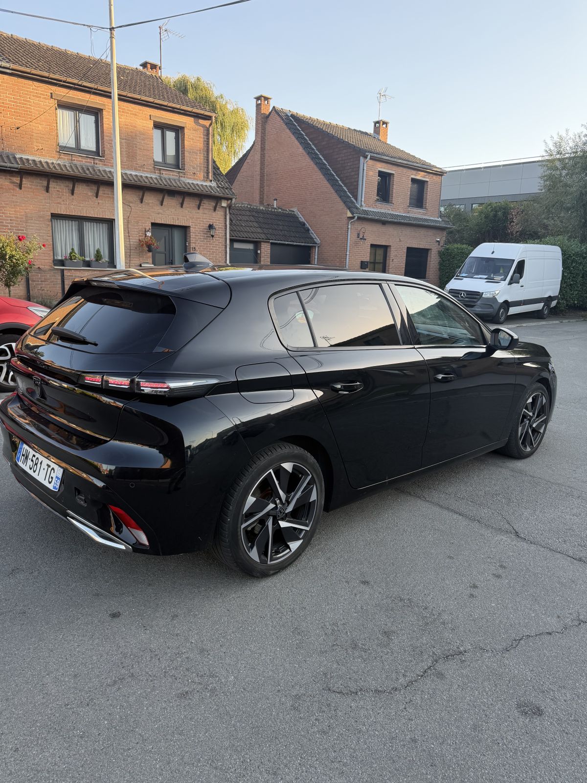 308 allure boîte auto