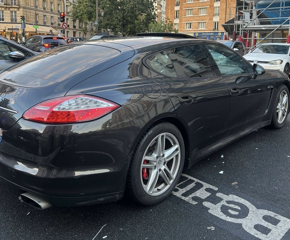 Porsche Panamera v6 3.6 300ch
