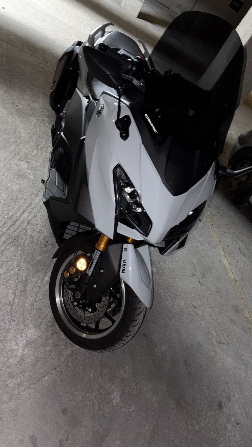 tmax 560