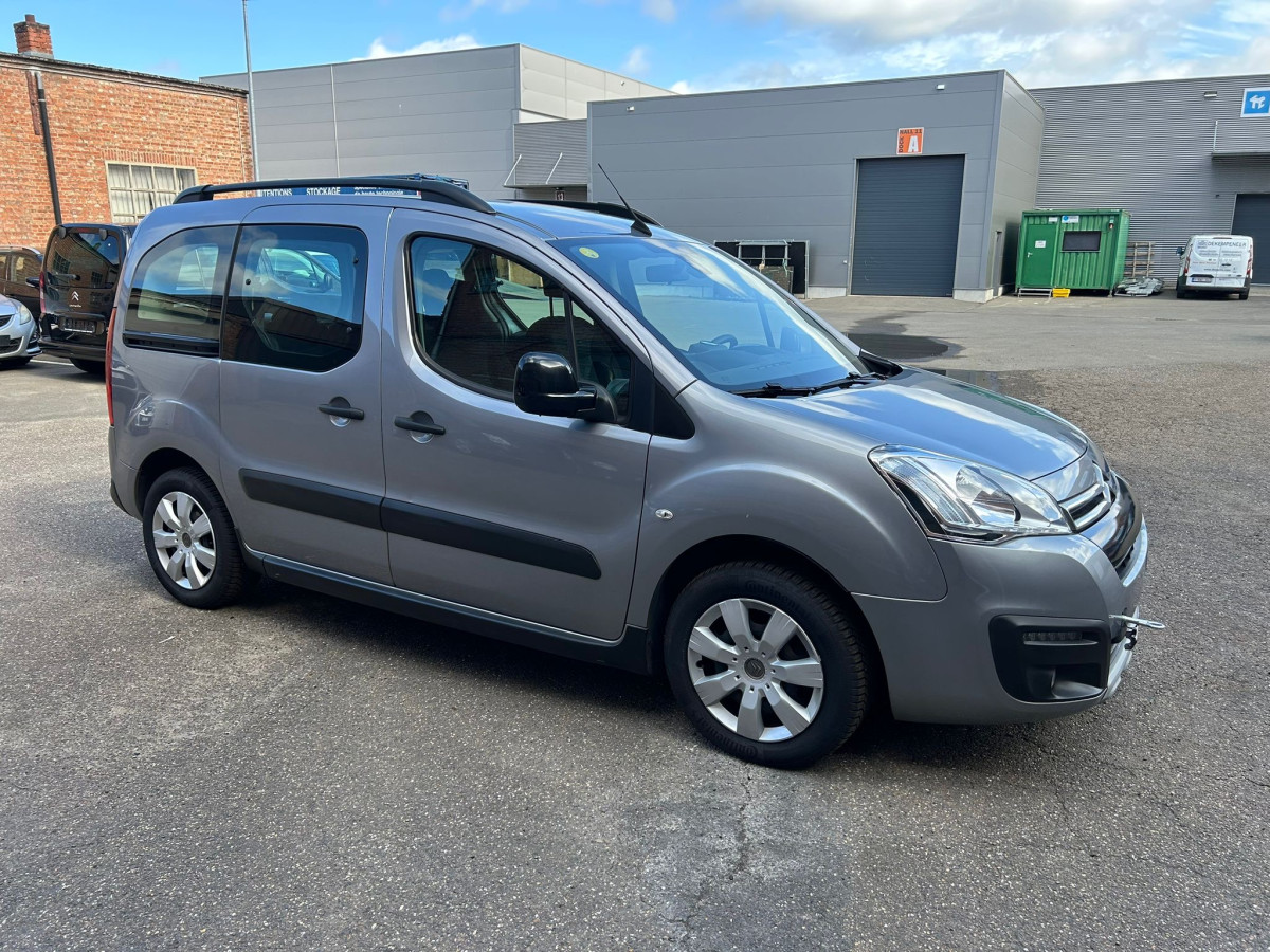 Citroën berlingo 1.6 100 cv 2015 gps Clim auto