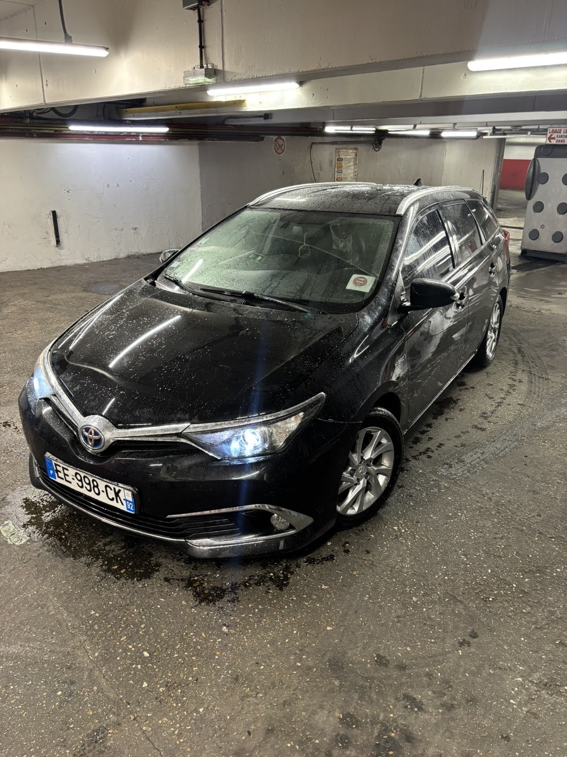 Photo de Toyota Auris touring sport