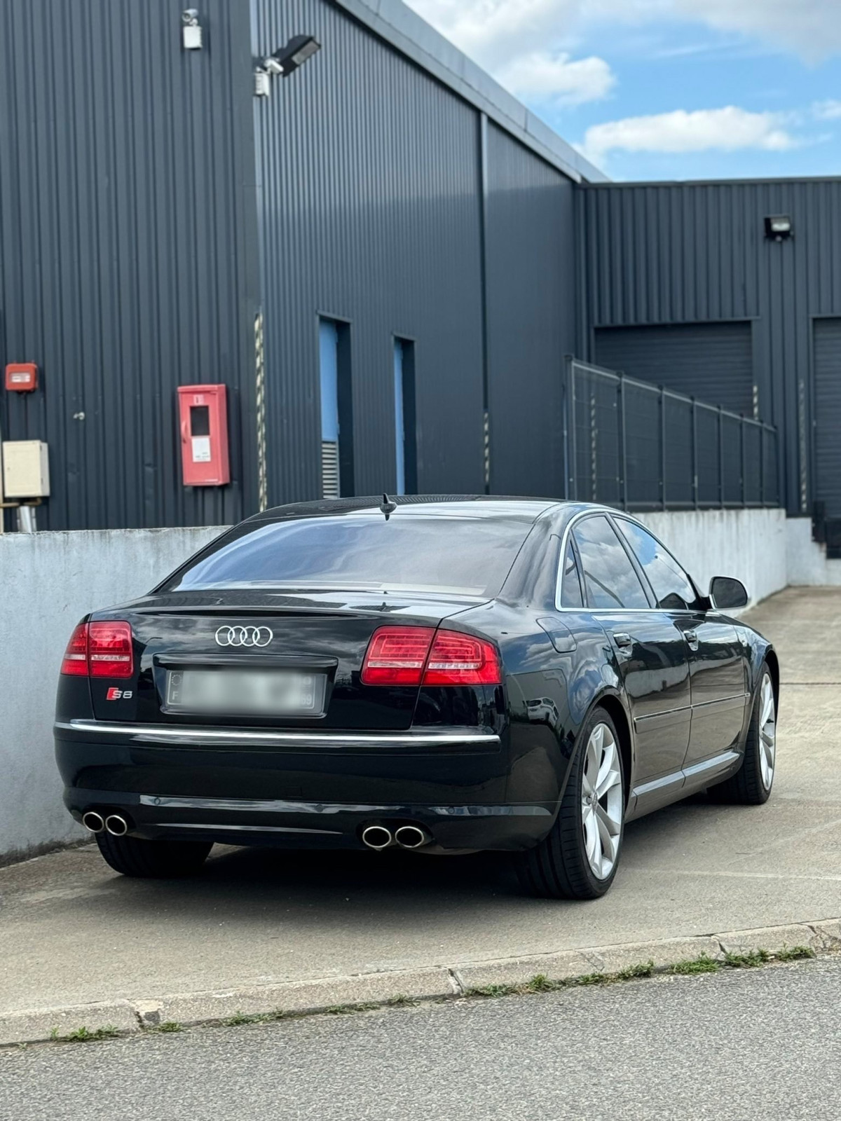 Photo de audi s8 v10 5.2