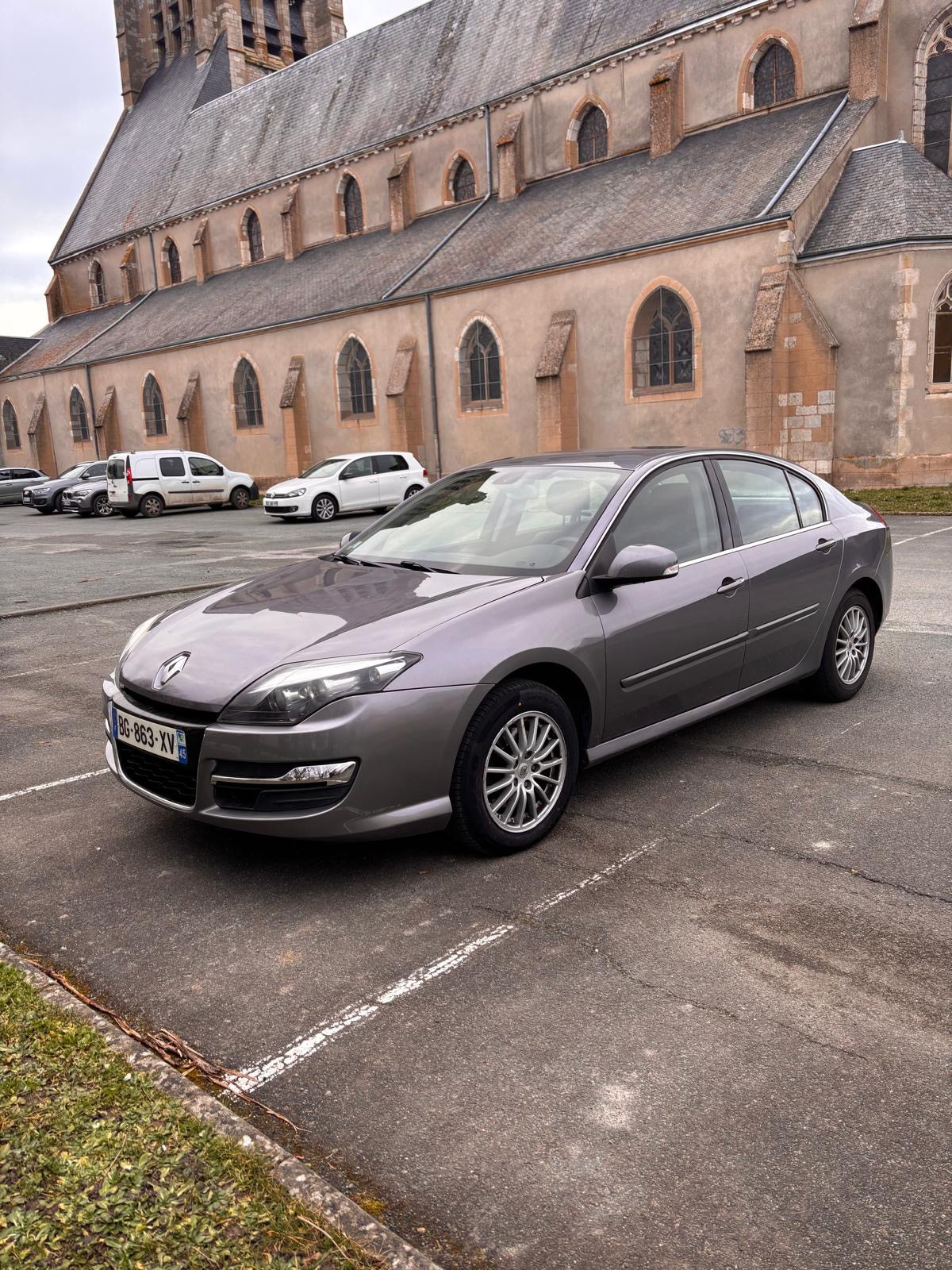 Renault Laguna 3 2.0Dci BLACKEDITION