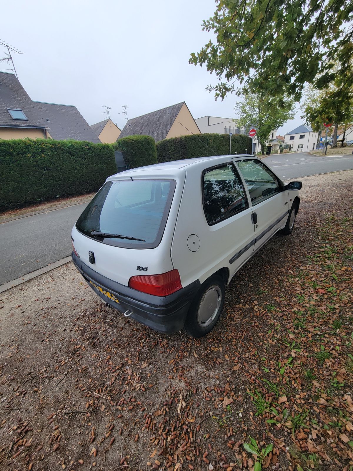 Peugeot 106