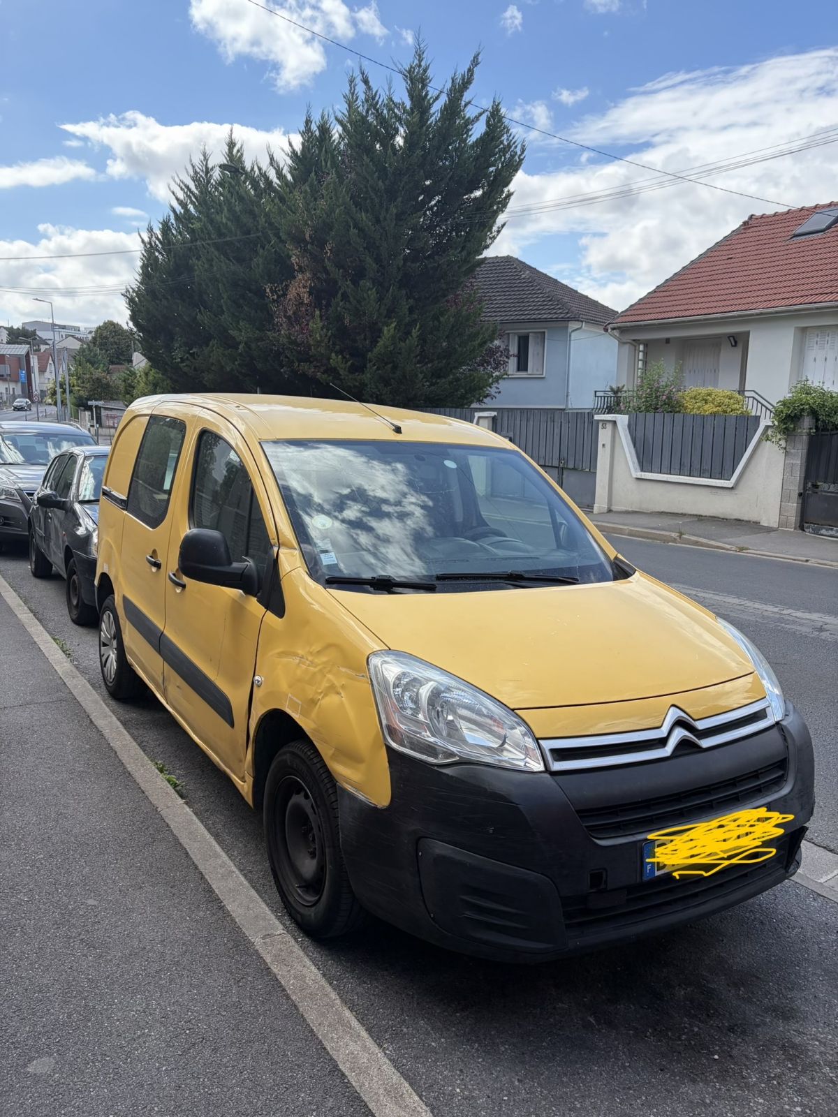 Citroën Berlingo 1.6 HDi 75 – 2016 – 120 130 km – 3 places