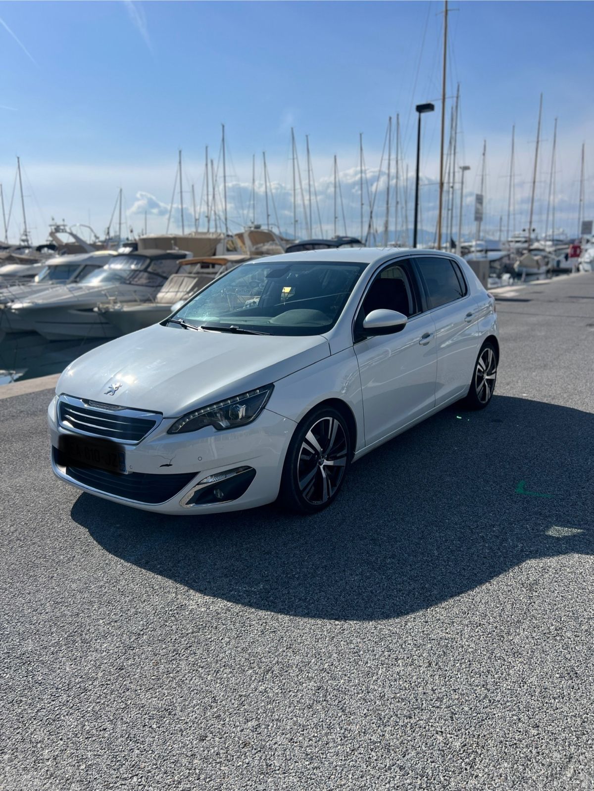 PEUGETO 308 1.6bluehdi automatique