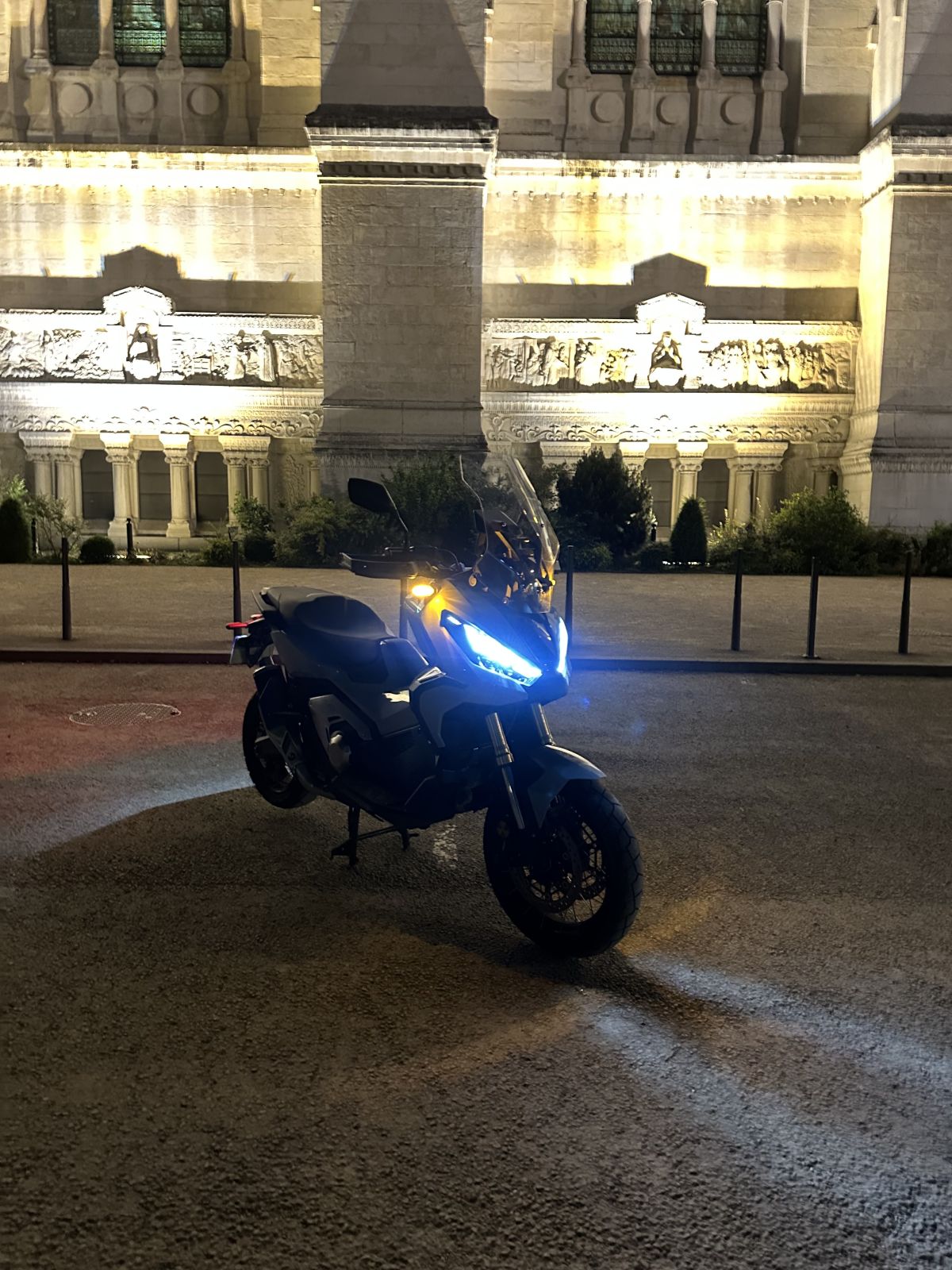 Honda XADV 750