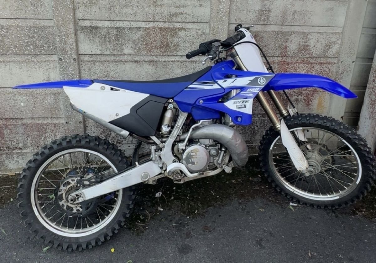 250 yz