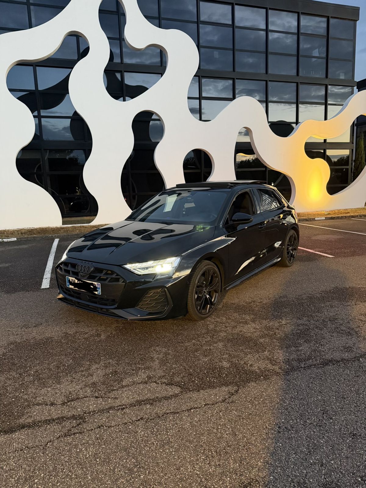 Audi a3 Sportback S Line PANO/SONOS/360