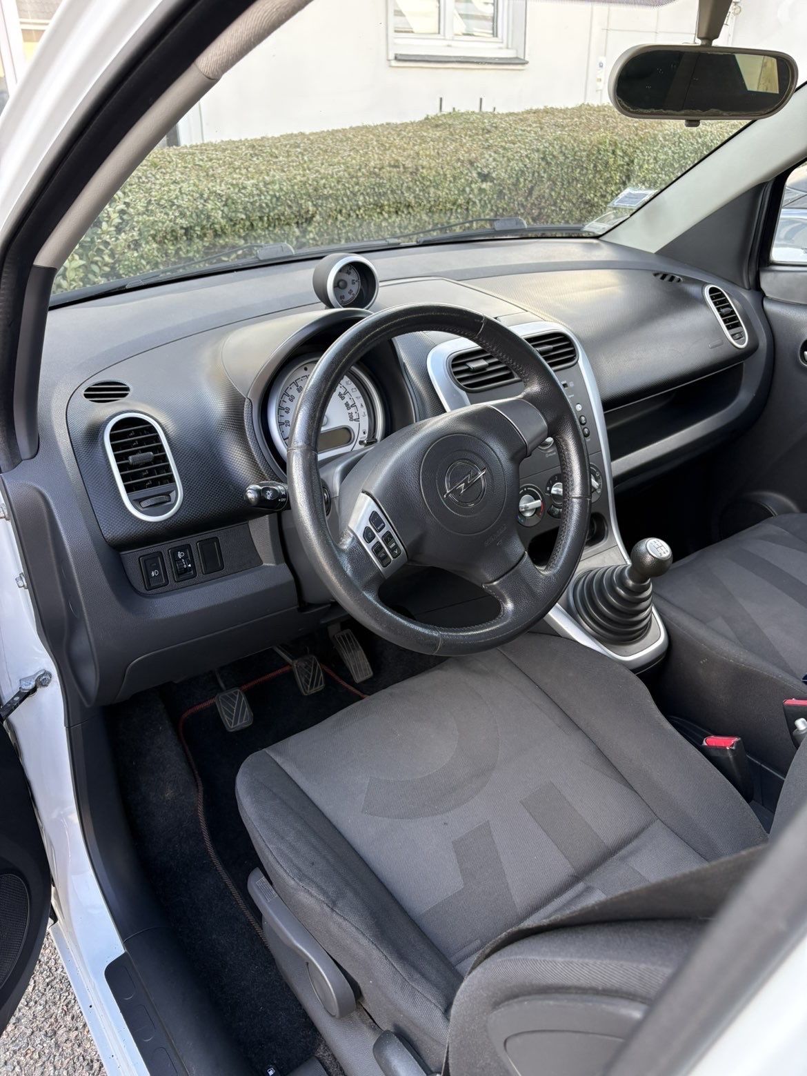 Opel agila 1.3cdti
