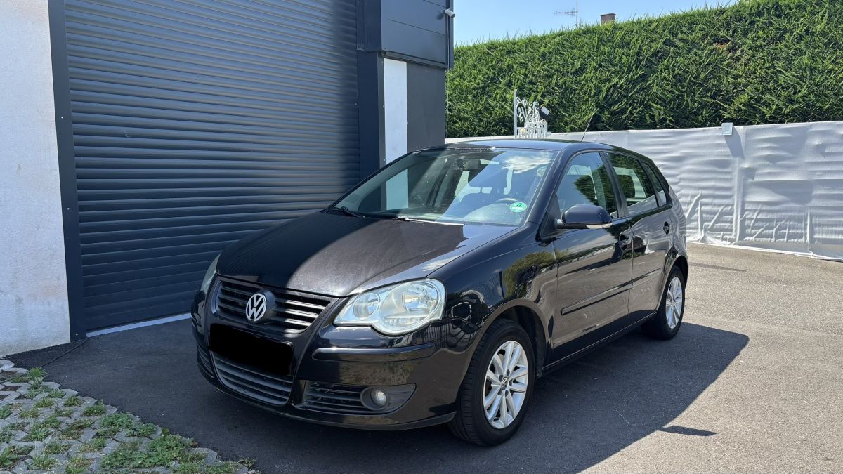 VW POLO 1.4 80 CH 1er Main