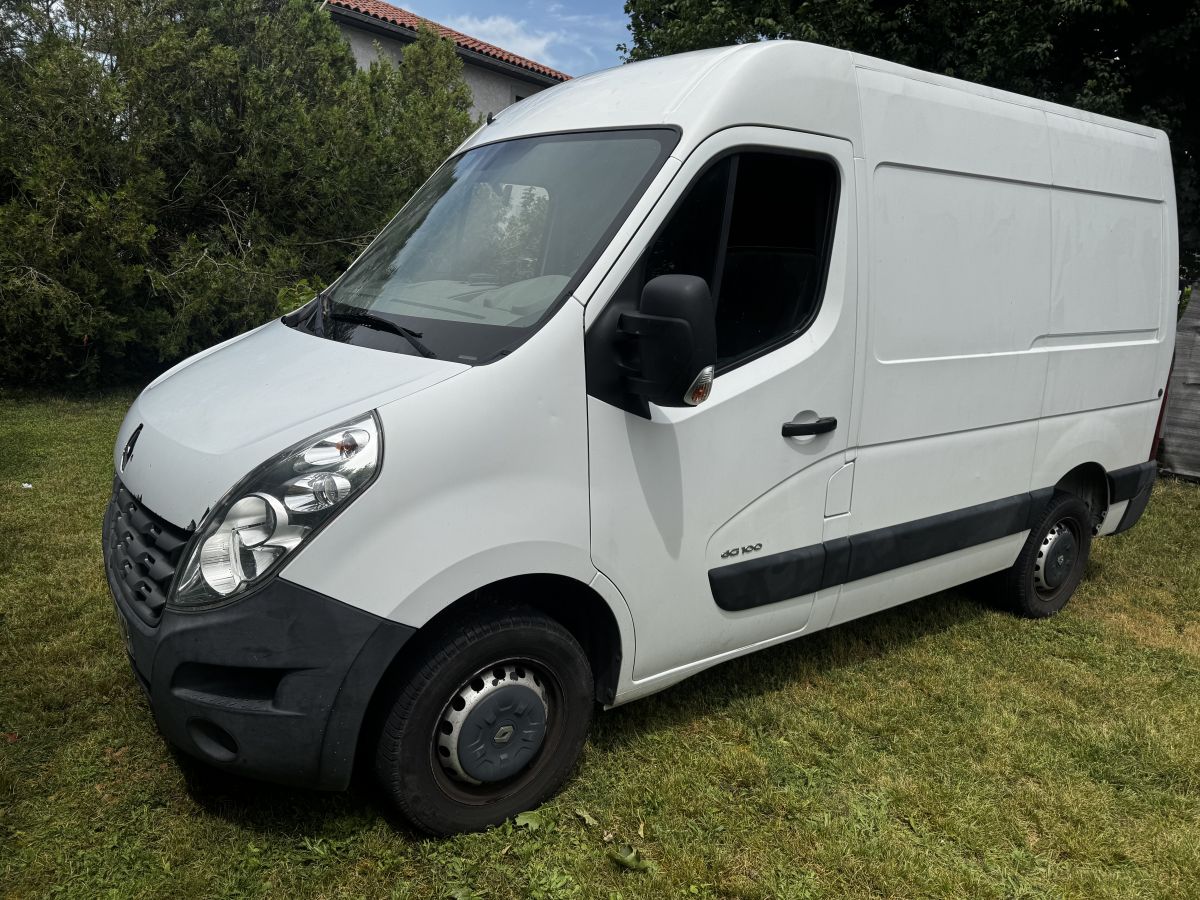 Renault master