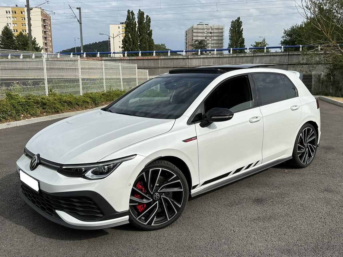 GOLF 8 GTI 2.0 TSI CLUBSPORT 300CH ORYXWHITE
