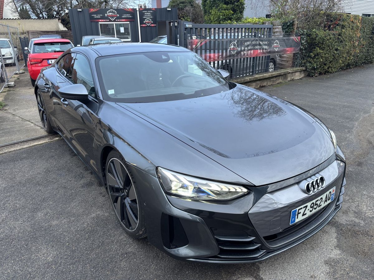 AUDI E-TRON GT QUATTRO