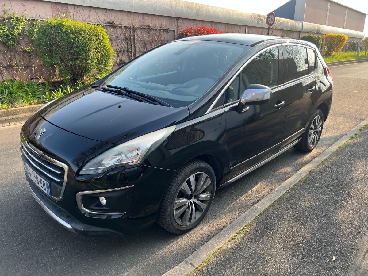 PEUGEOT 3008 2.0 BlueHDI 150cv Allure Toit Pano