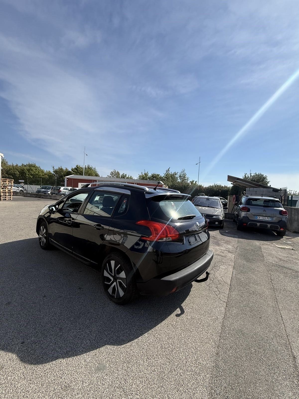 Photo de Peugeot 2008