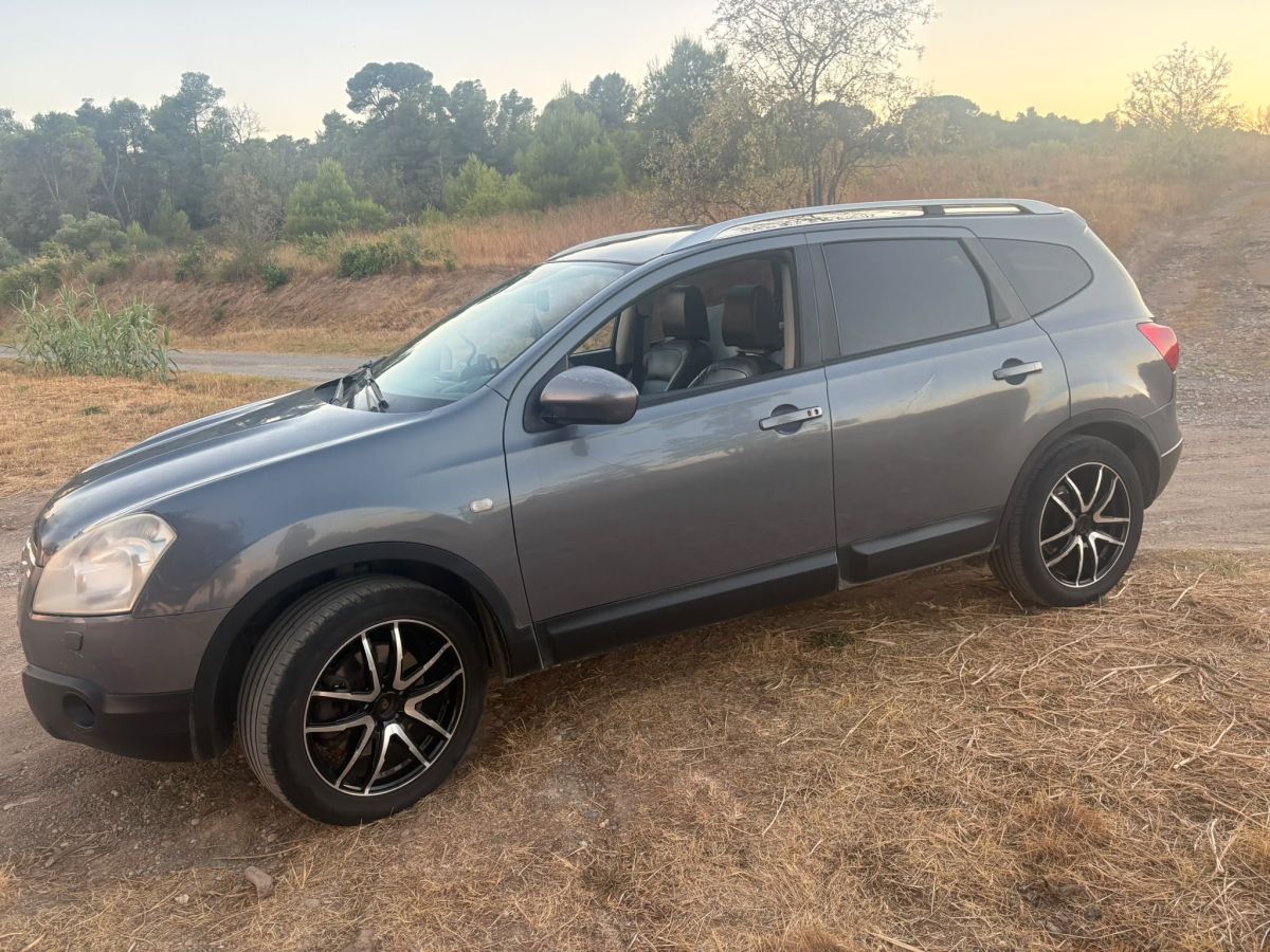 Nissan Qashqai +2