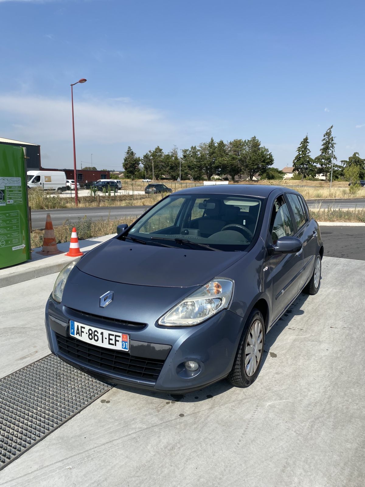 clio 3 1.5 dci édition TomTom