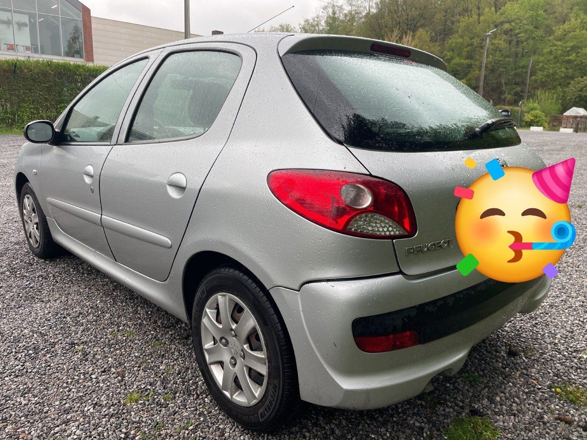 Photo de 206+ 1.4 hdi roule nickel