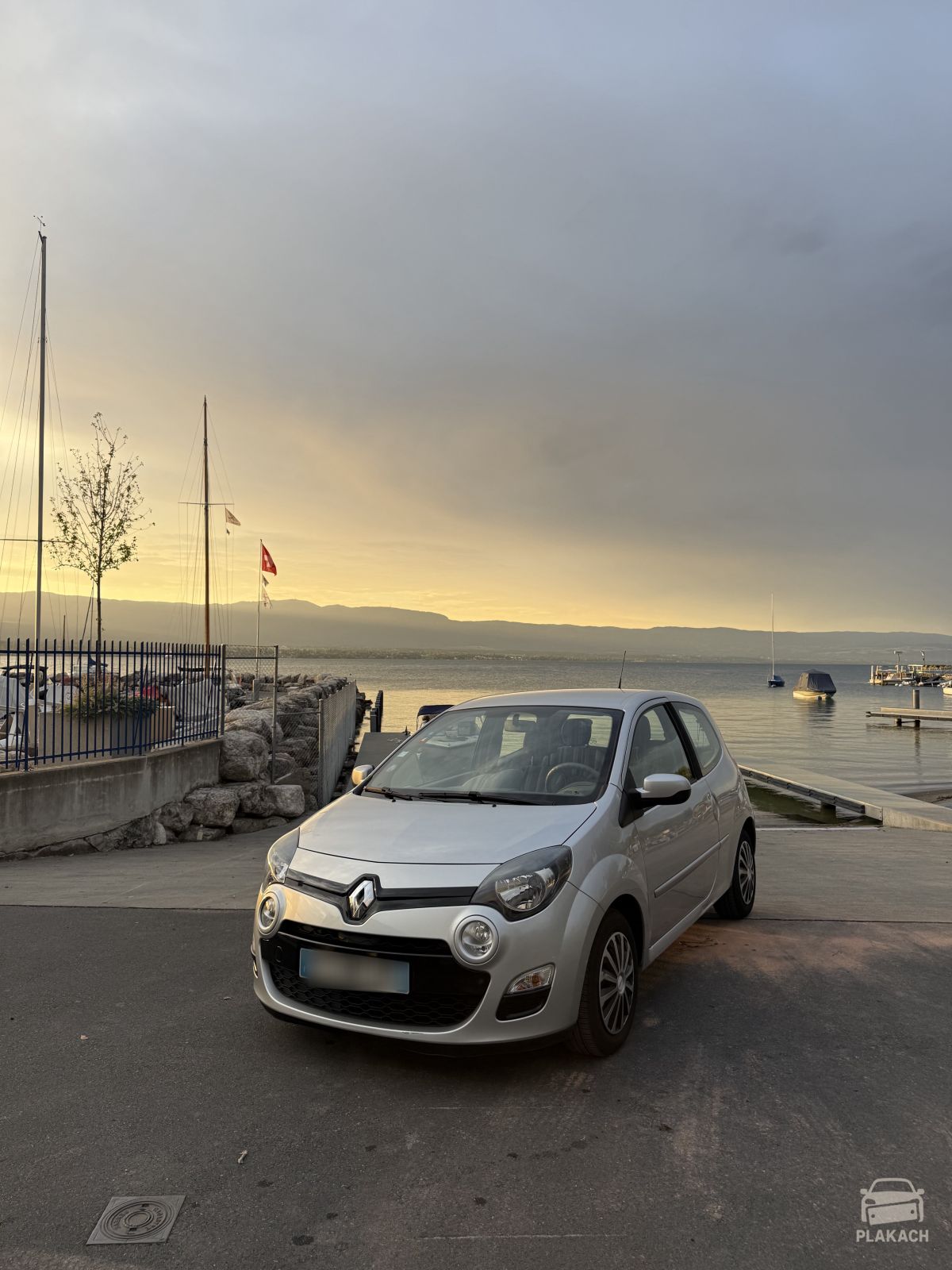 Renault Twingo II 1.2 16V 75 ch