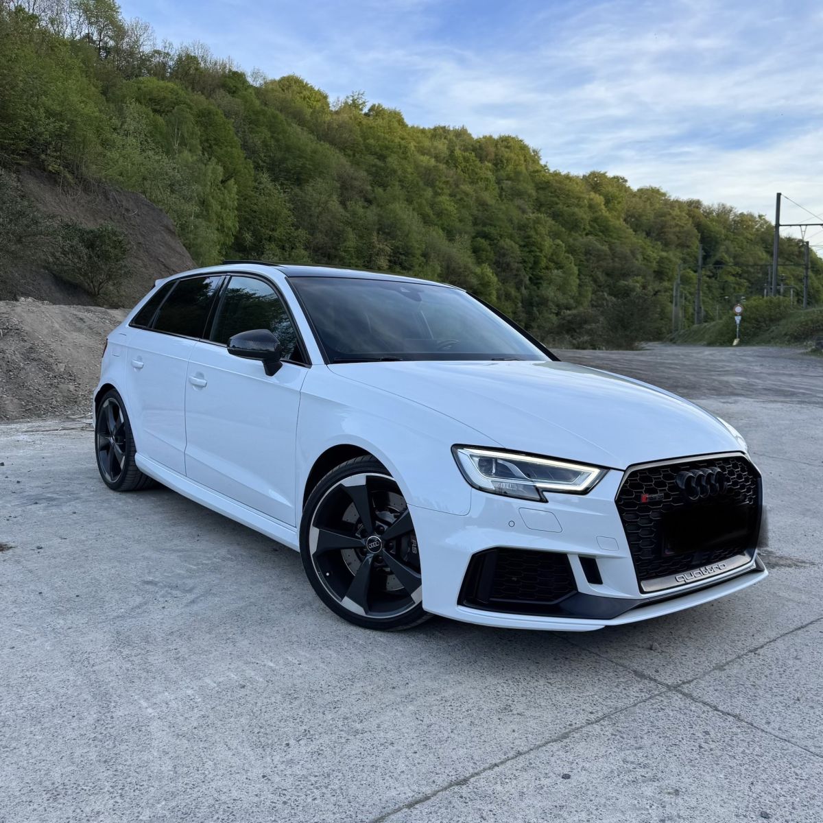 RS3 06/2020 WHTSP +32493686671