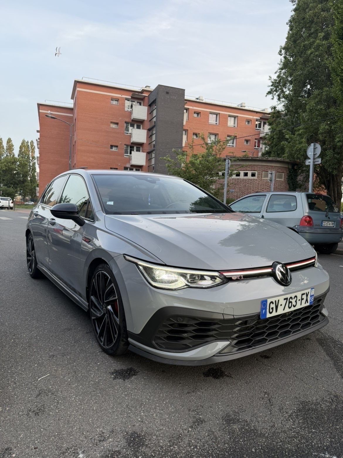 Golf 8 club sport