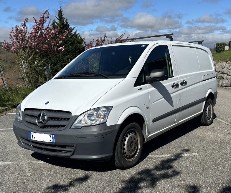 vito 3 places boîte auto 150000km