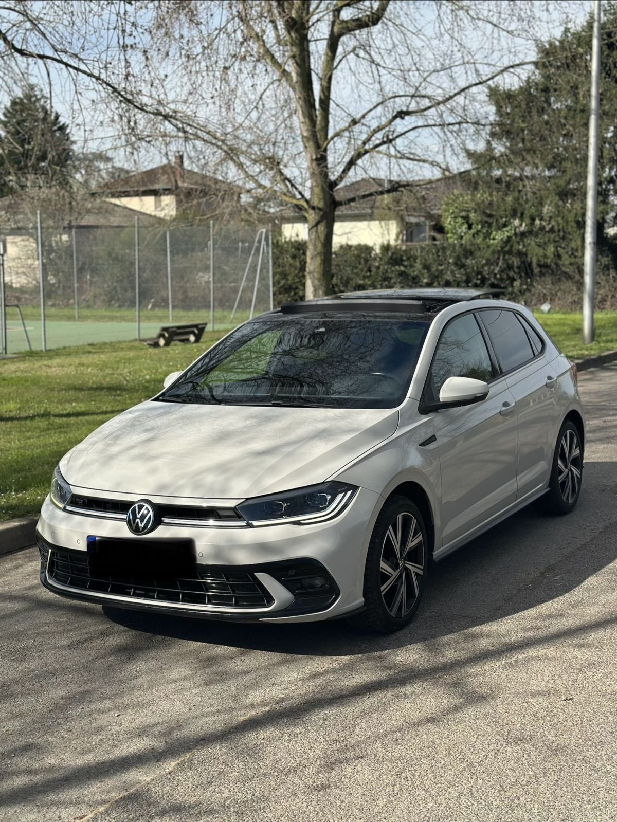 POLO R-LINE