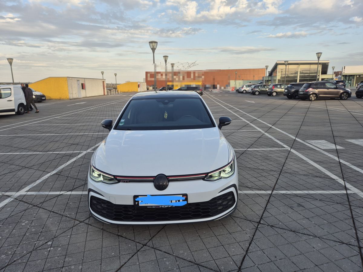 Photo de GOLF 8 GTI