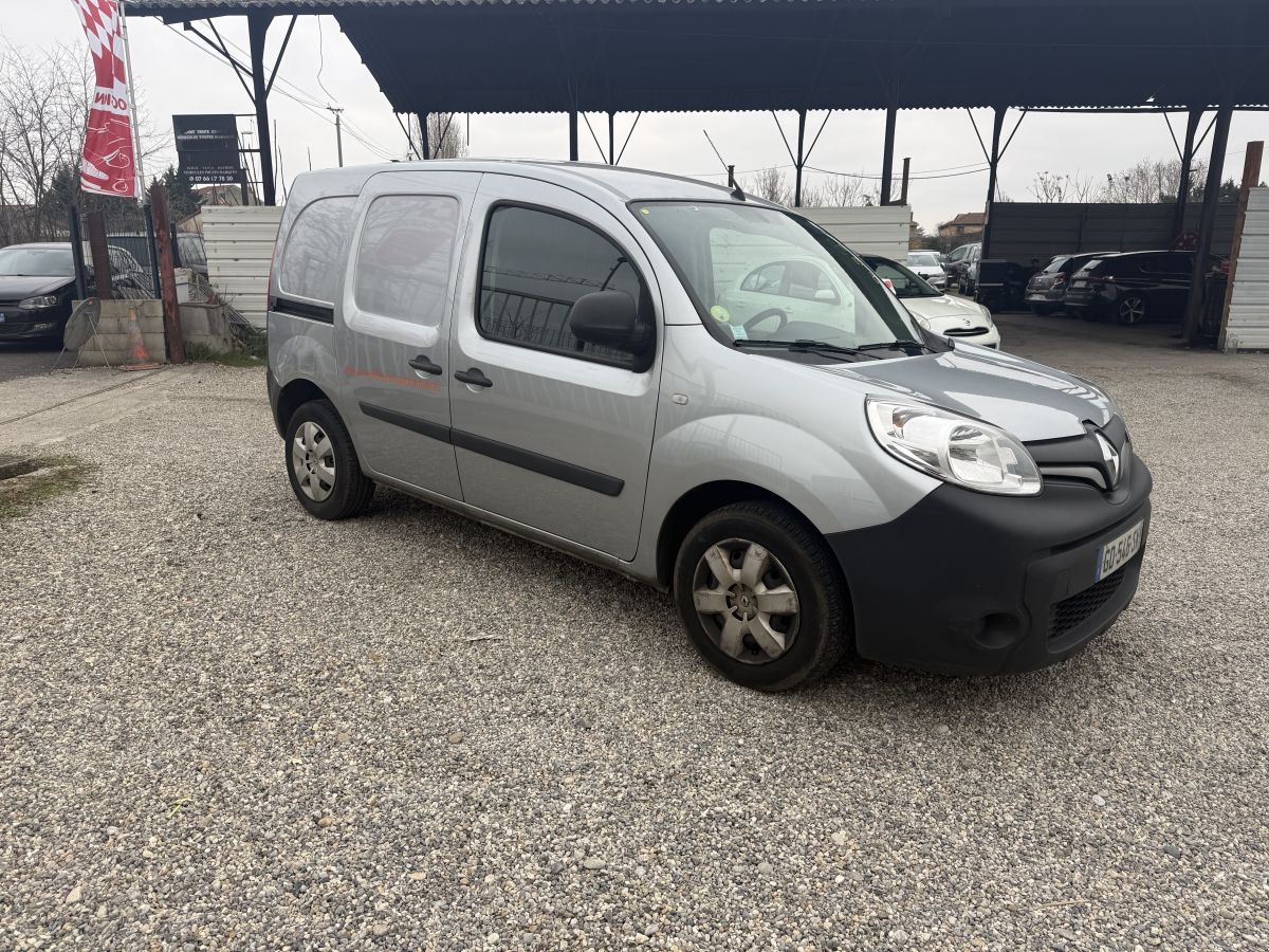 Kangoo dci95 3 places