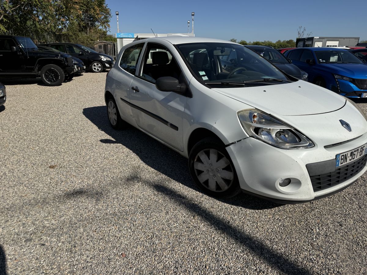 clio3 dci75 5 places