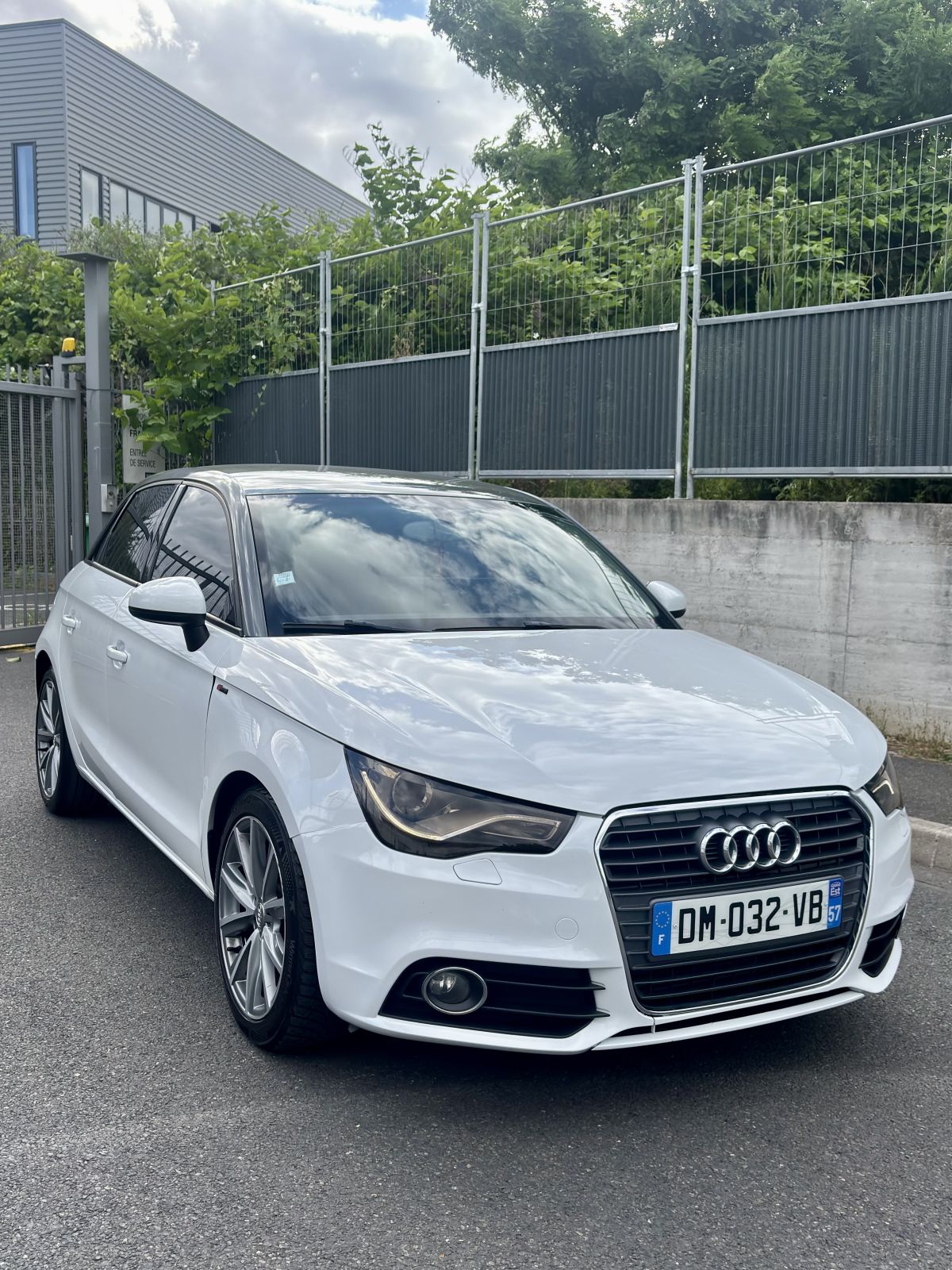 A1 sportback sline 1.6 tdi 105