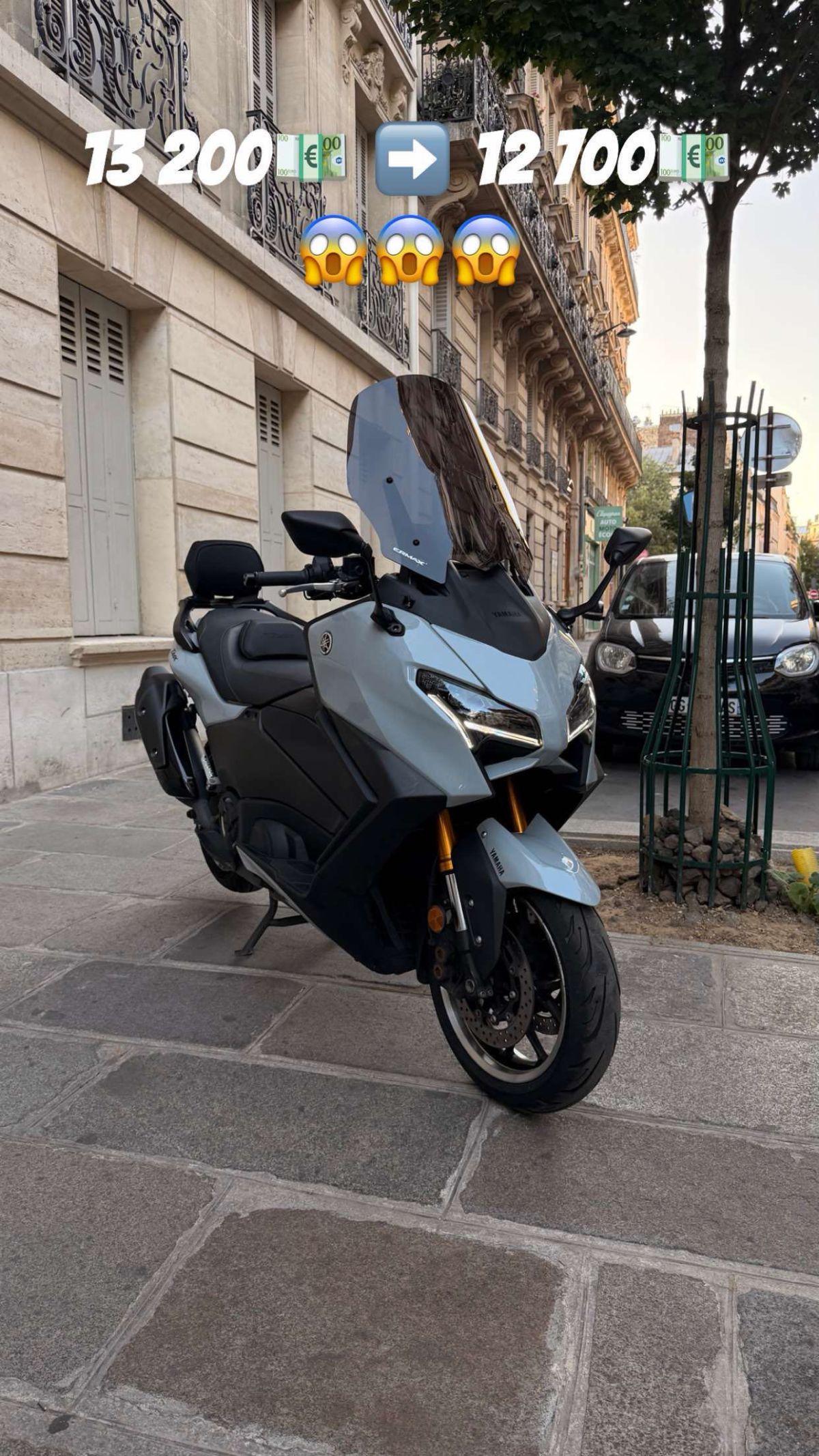 YAMAHA TMAX 560 TECH MAX — 2025