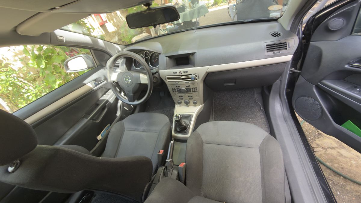 Opel astra gtc