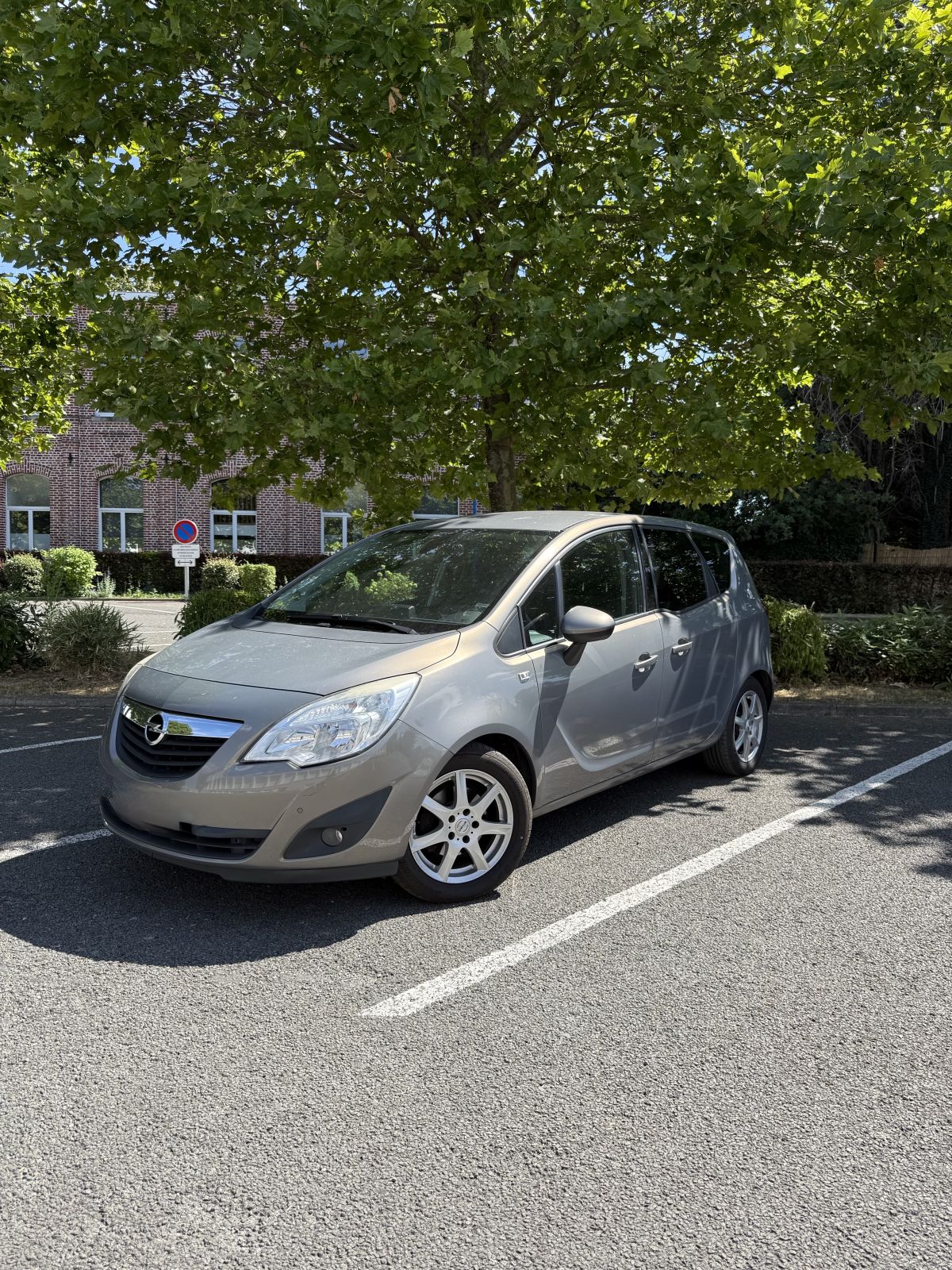 Opel Meriva 1.3 CDTI 95 ch Design Edition 137 500km