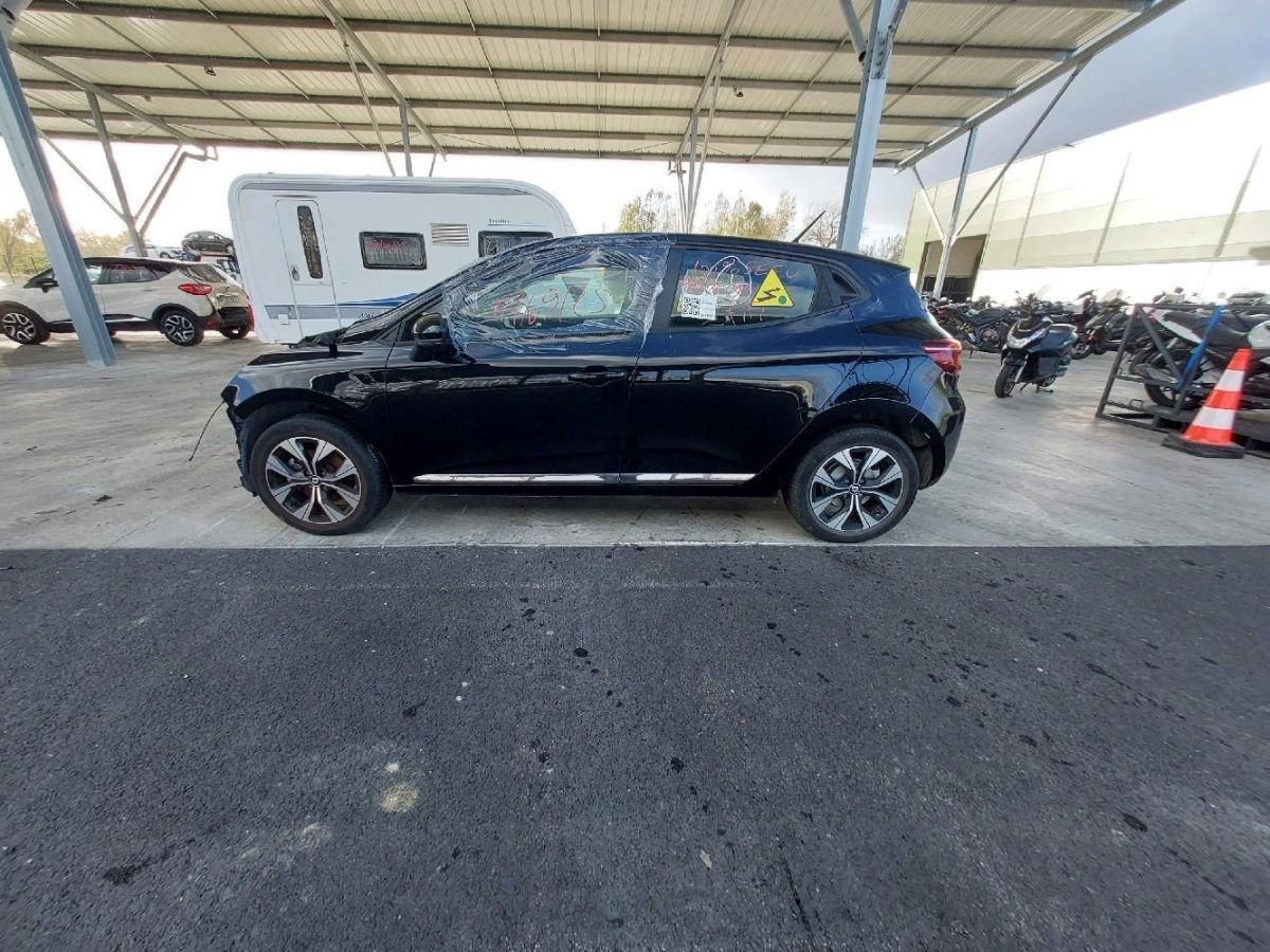 Clio 5 limited retour de vol