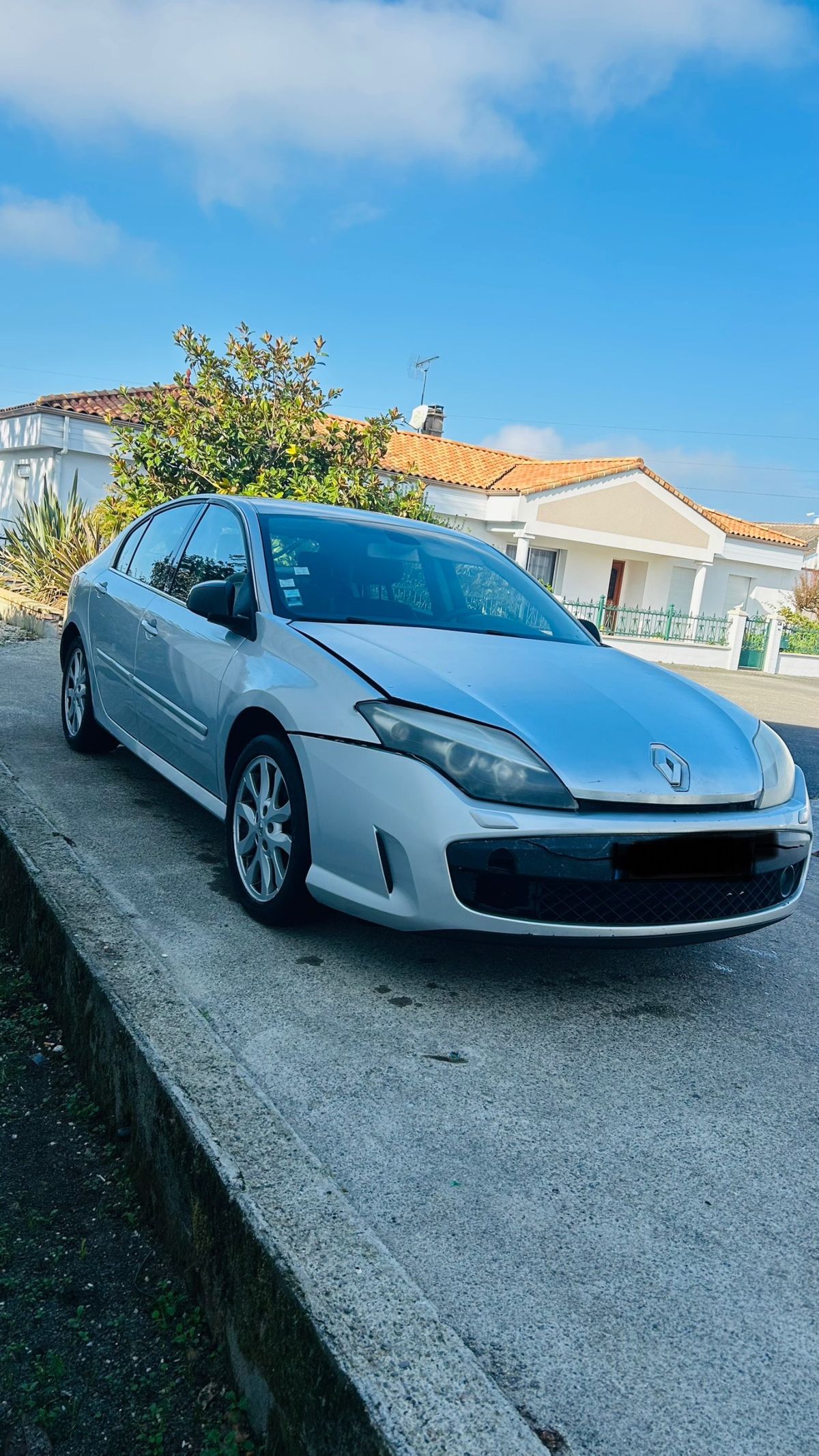 Laguna 4control 2 dci 150cv boîte 6